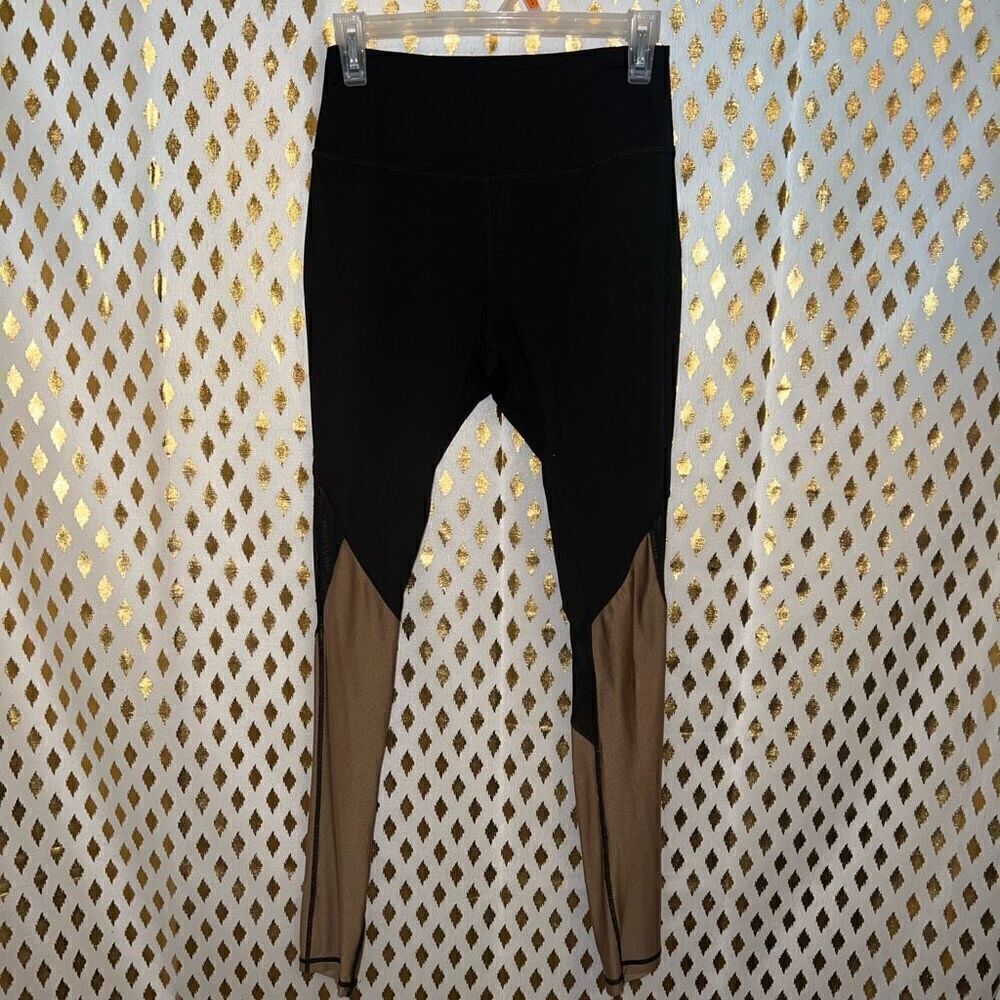 💖5/$40 Black gold and mesh leggings rue 21 size S